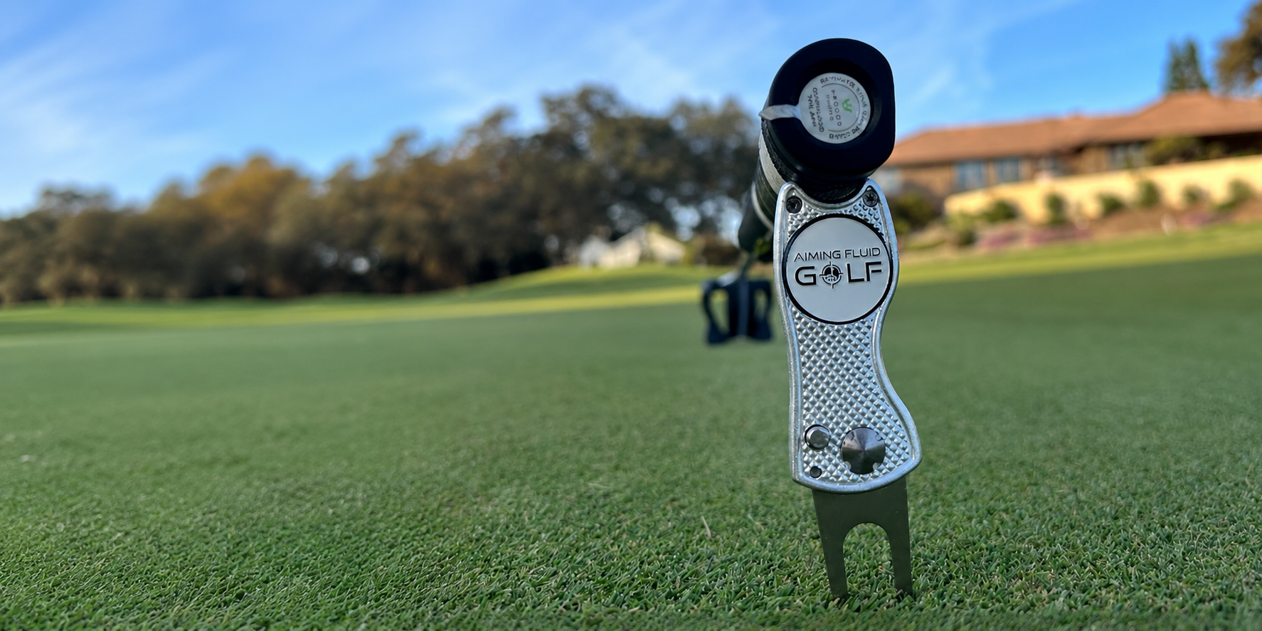 aiming-fluid-golf-is-building-the-engineered-on-course-gear-system-for-serious-golfers-1-1.png