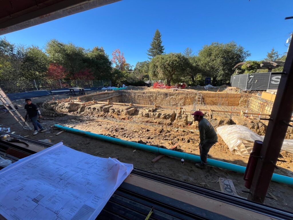devart8-builders-celebrates-15-years-of-excellence-in-california-home-construction-1-1-1024x768.jpeg