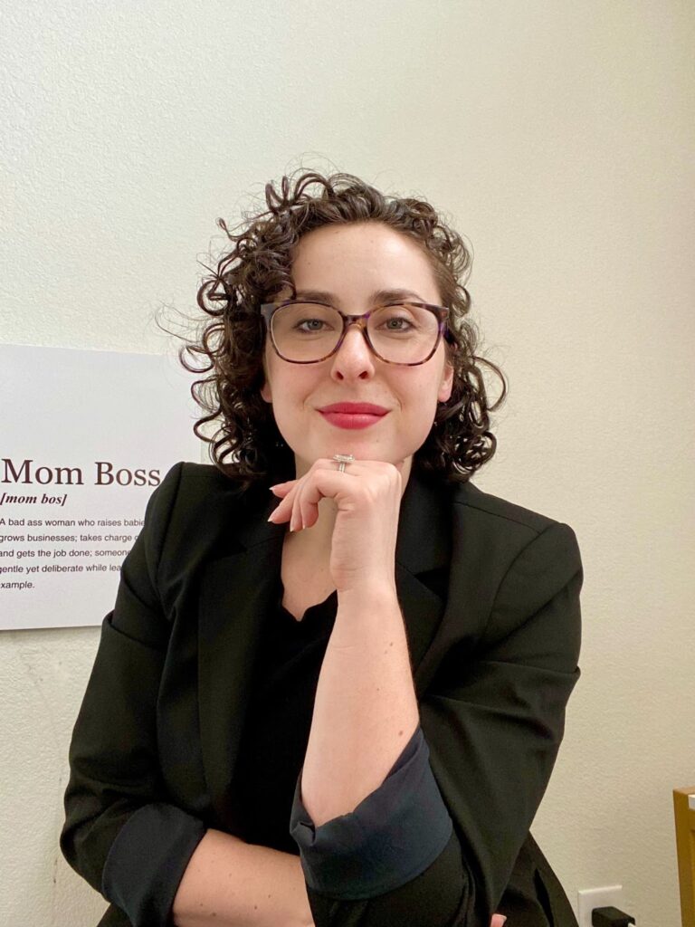 executive-moms_-768x1024.jpg