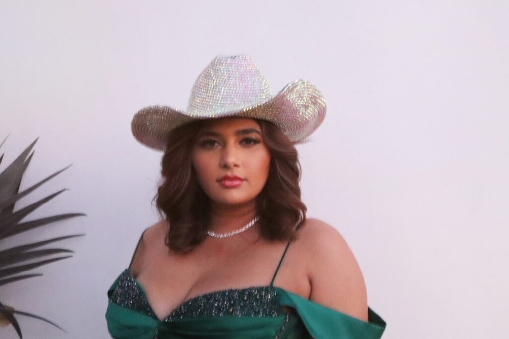 globalglowfilms-ceo-isha-chhabras-bold-move-into-hollywood-entertainment--1024x683.jpeg