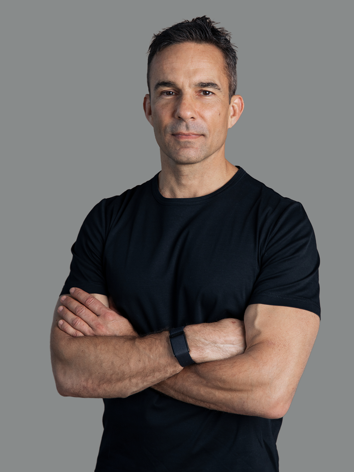 mathias-lobendahl--e2-80-94-blue-background-.png
