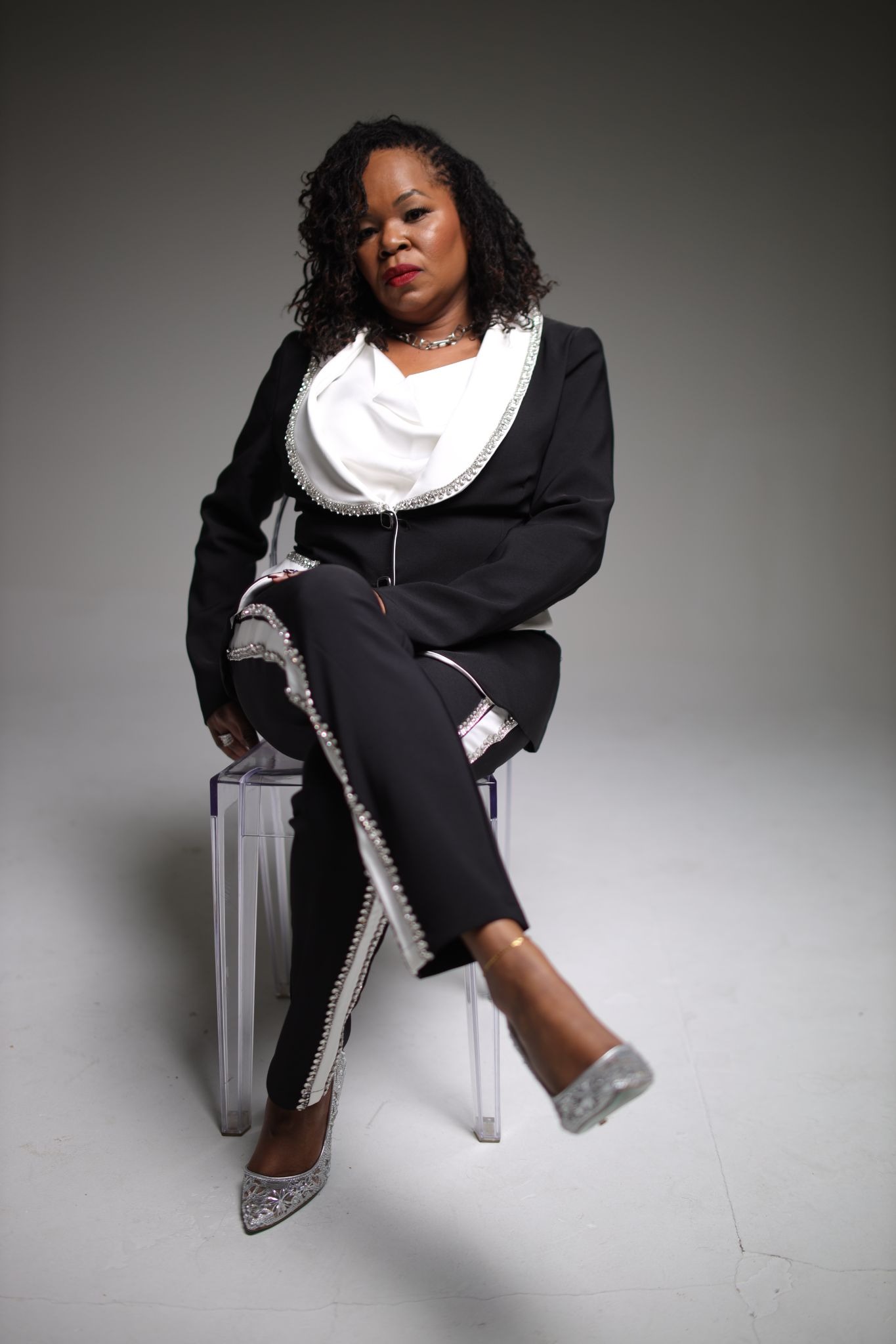 positioned-to-profit-dr.-natasha-norris-is-teaching-entrepreneurs-how-to-convert-attention-into-authority-.jpeg