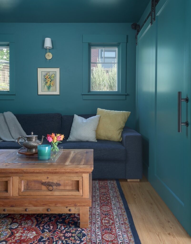 rory-everitt-design-melding-sophistication-with-functionality-in-interior-design--802x1024.jpeg