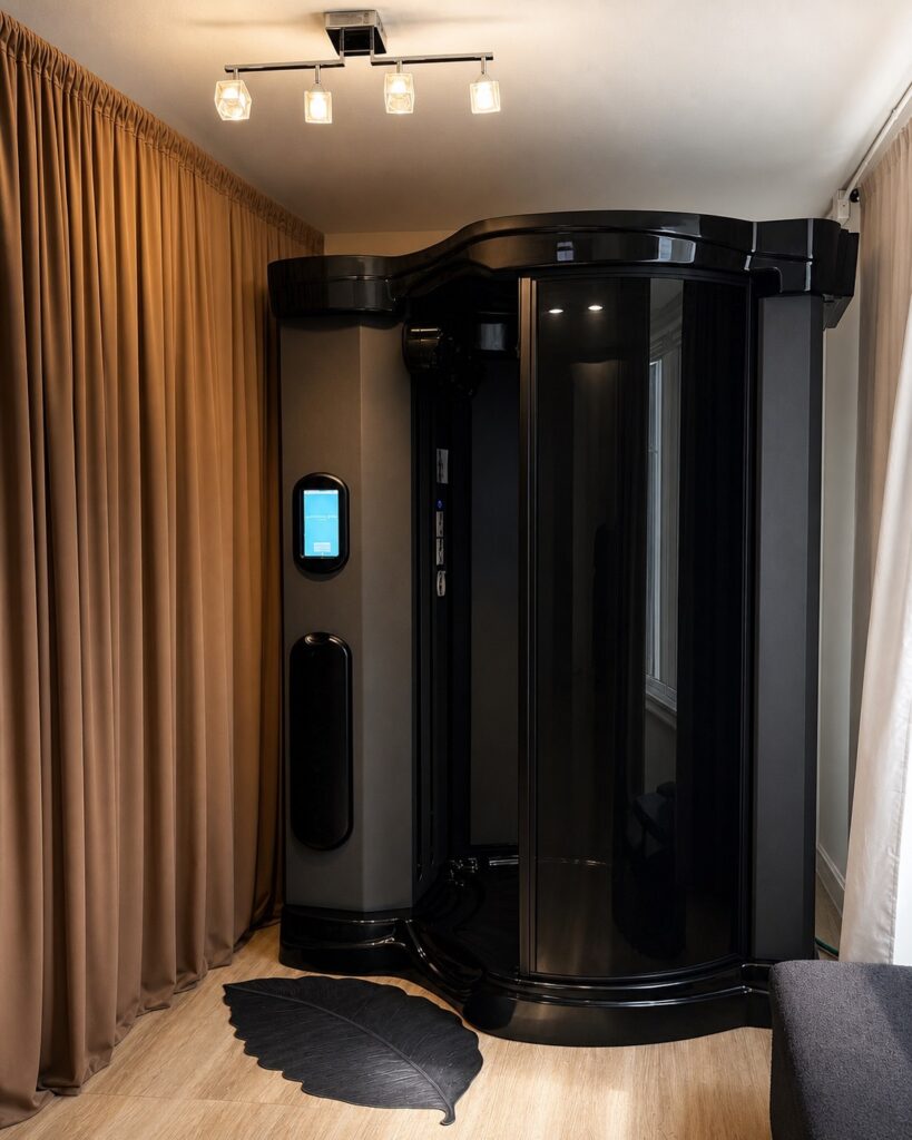 tanned-to-is-redefining-the-spray-tan-experience-with-a-tech-forward-approach--819x1024.jpeg