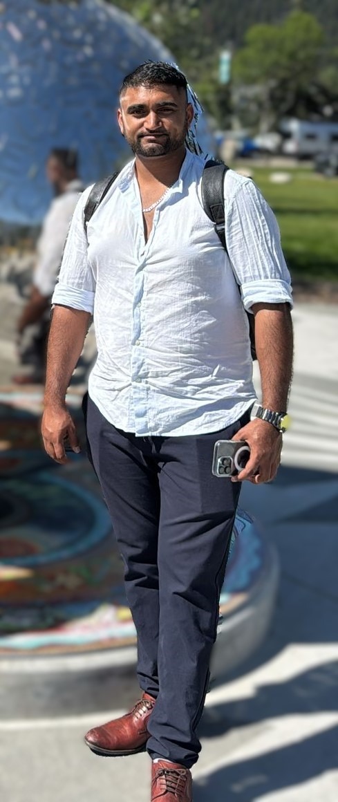 the-global-architect-how-harminder-singh-is-redefining-trade-and-tech-from-athens.-.jpeg